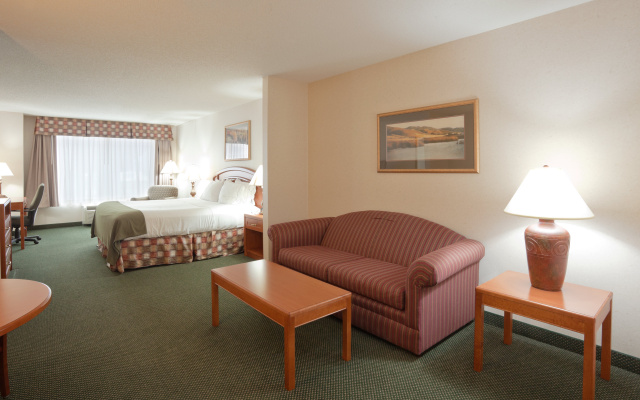 Holiday Inn Express & Suites Montpelier by IHG