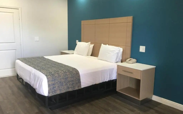 Cali Inn