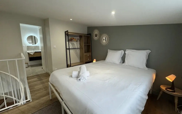 Duplex in Le Mans Near 24 Hours Circuit