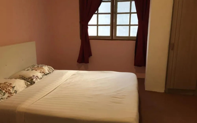 OYO 90412 N'ain Homestay