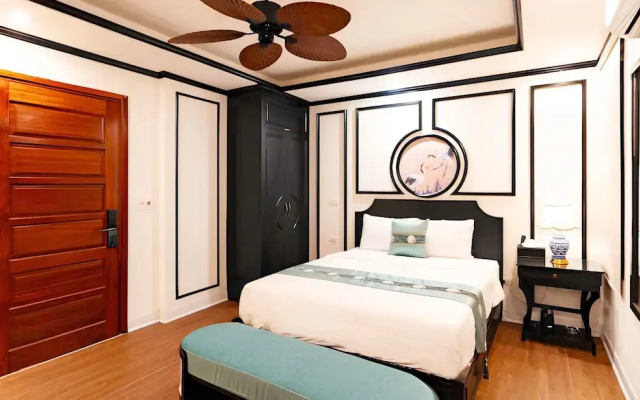 GRAD Queen Luxury Hotel