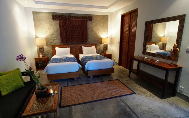 Alami Villa