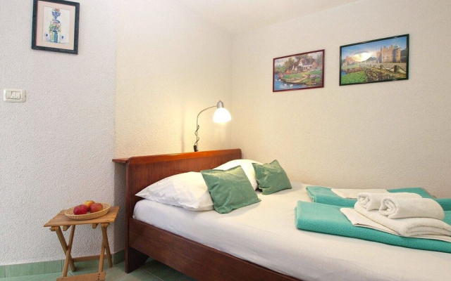 Apartments Jacqueline 1227