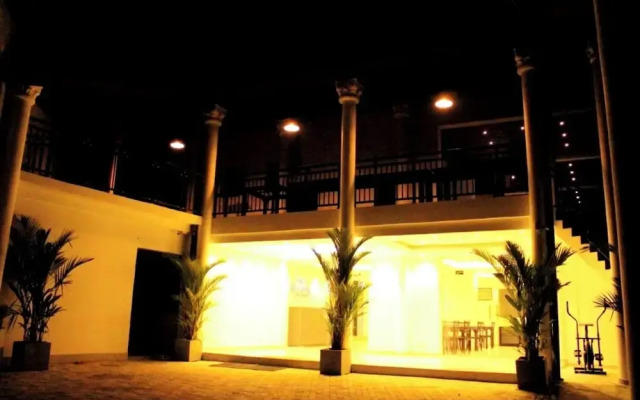 Hotel Sky Gate Kandy