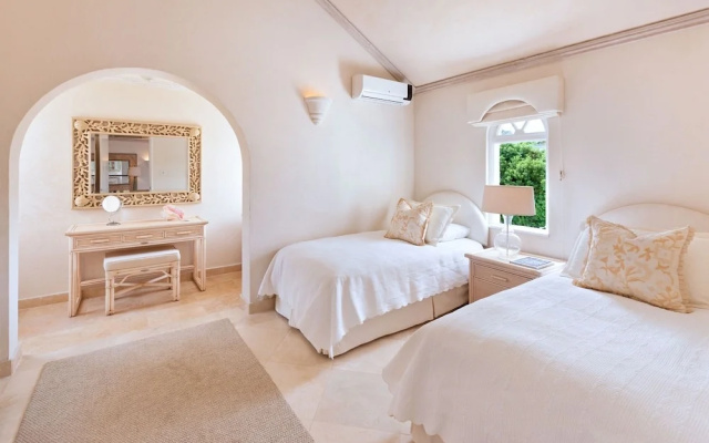 Sugar Hill - Half Century House 6 Bedroom Villa