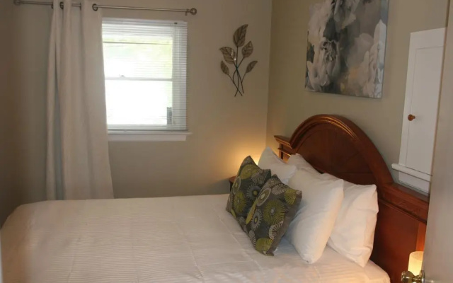 Niagara Riverview Inn
