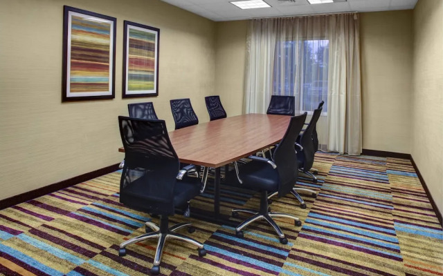 Fairfield Inn & Suites Emporia I-95