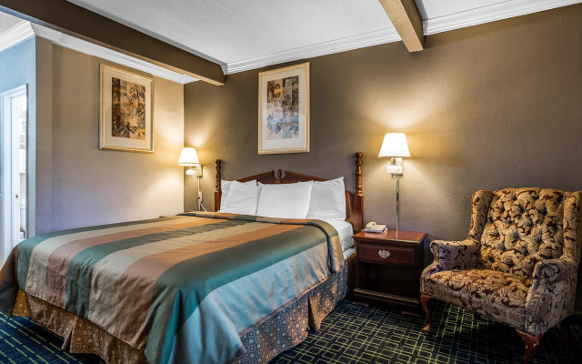 Hotel H-Wood