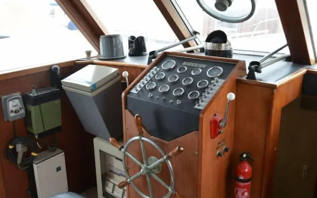 Yacht Germinal Honfleur