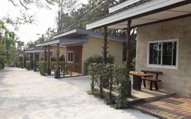 Suepuen Monbai Resort