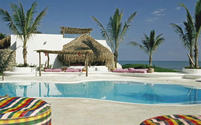 Azucar, Monte Gordo, a Member of Design Hotels