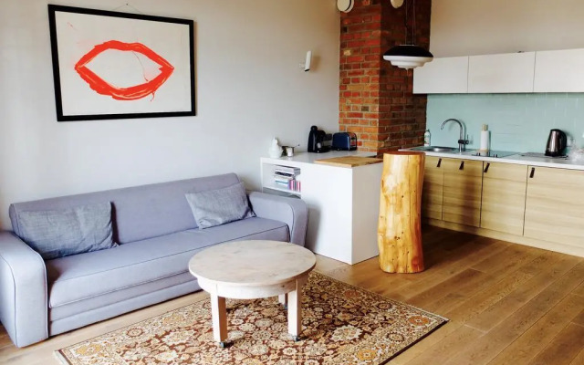 Gallery 4 Apartment