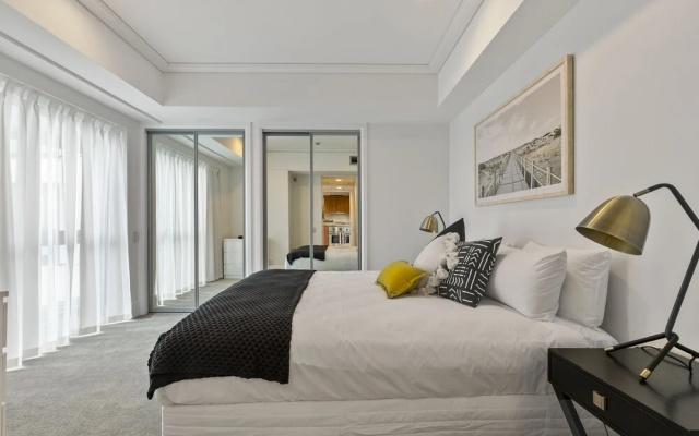 Zodiak's One Bedroom on Viaduct Harbour