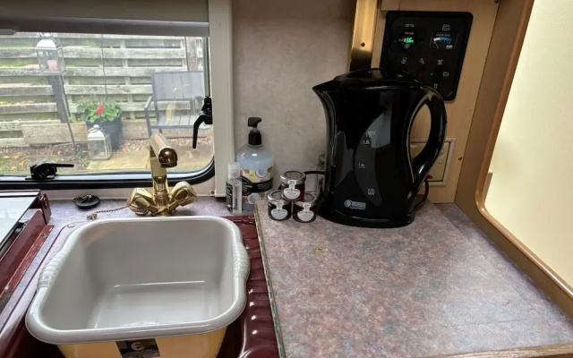Motorhome in Hinckley- Sleeps 3- Pet Friendly