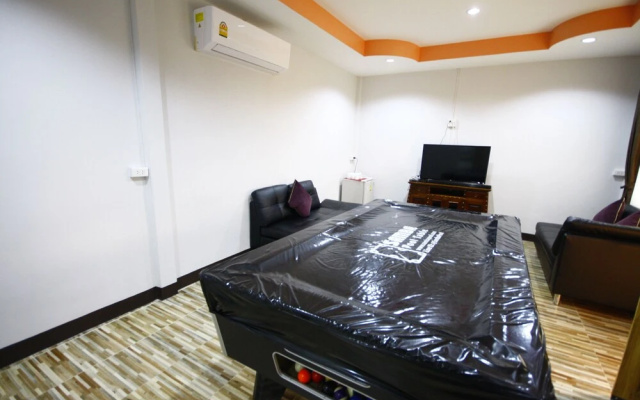 Apinya Resort Bangsarey