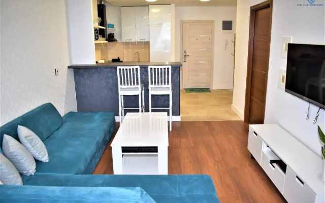 Onix Blue Mamaia Apartment 6