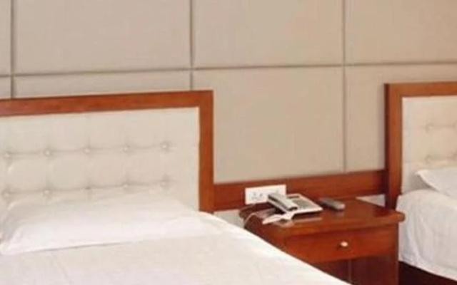Elan Hotel Hangzhou Sanliting