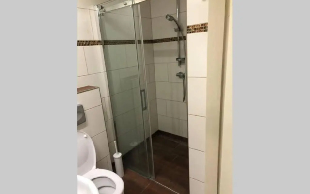Gemutliche 3-Zkb Wc Souterrainwohnung in Bestlage