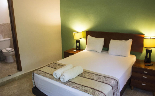Villas Sacbe Condo Hotel and Beach Club
