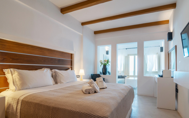 Apeiron Blue Santorini – Adults Only 14 plus by Apeiron Hotels