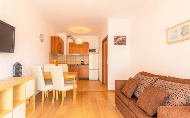 Апартаменты Victus Apartments Сопот комната для гостей