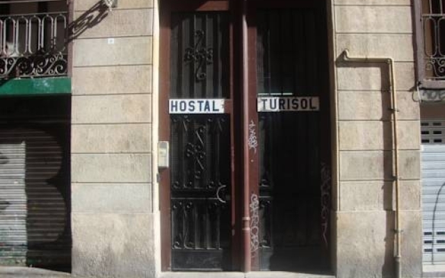 Отель Hostel Turisol Испания, Барселона - отзывы, цены и фото номеров - забронировать отель Hostel Turisol онлайн вид на фасад