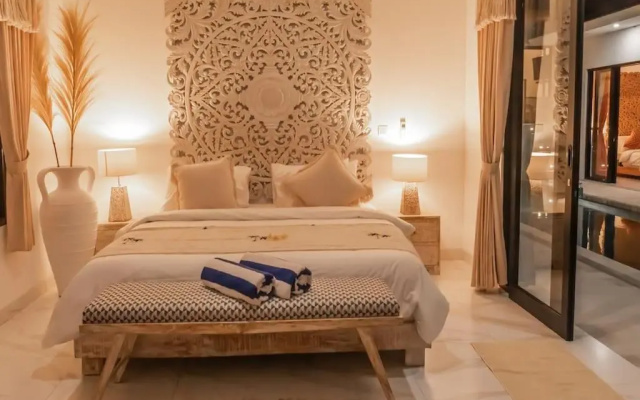 Villa Hakem Elegant and modern 4 bedrooms villa pool view