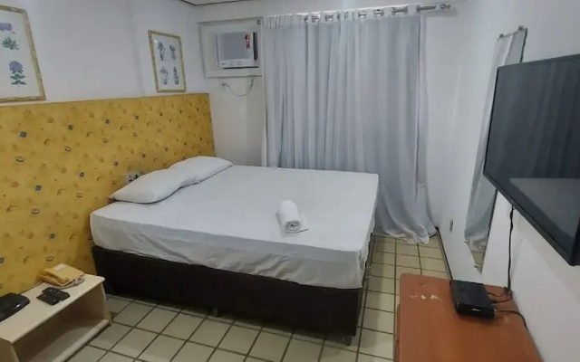 Flat Number One Ferreira Hospdagens