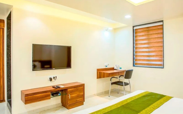 De Grandeur Thane