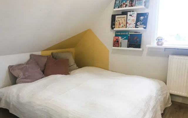 Apartment J10