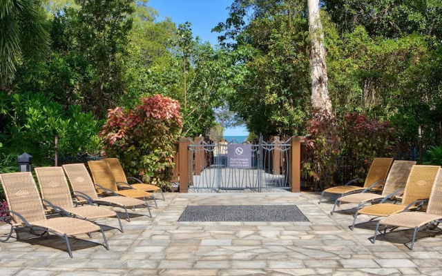Private Sea Temple Studio 212