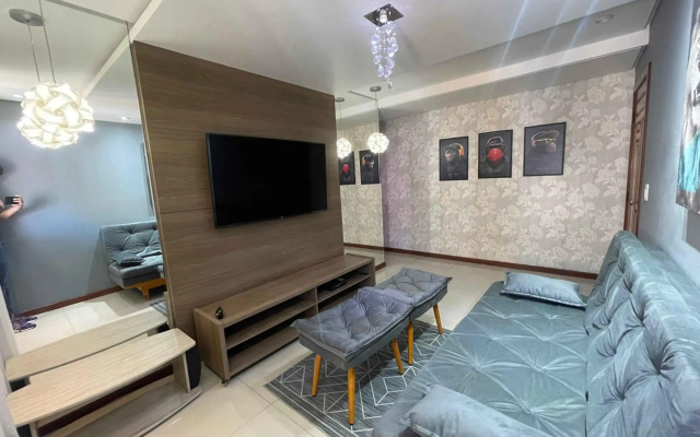 Apartamento c/estacionamento, próximo ao Shopping
