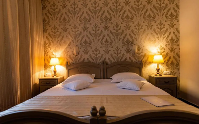 Hotel Brilliant Meseș
