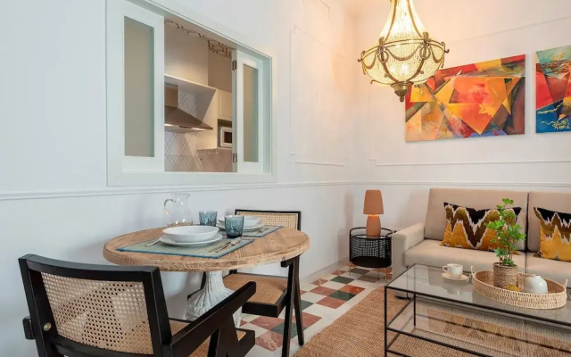 Exclusive Apartment in Seville Center Francos Viii