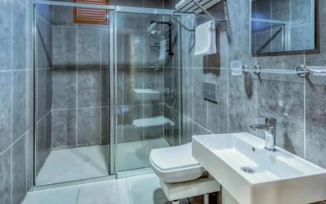 Hitit Marina Hotel & Bungalows