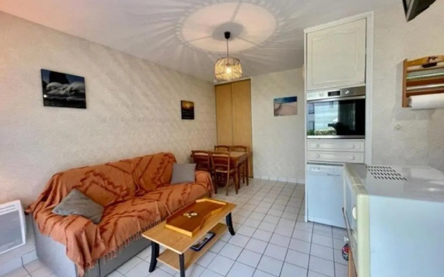 Appartement Quiberon, 2 Pièces, 4 Personnes - Fr-1-478-102