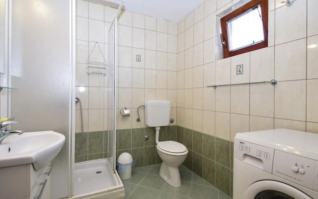 Apartments Lela Drage