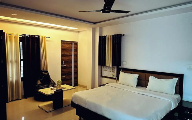 Hotel Pink Paradise Gorakhpur