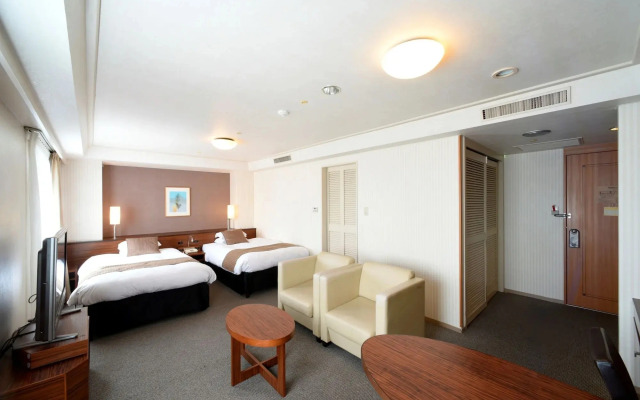 Alpico Plaza Hotel