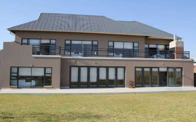 313 Tarentaal Street Vaal de Grace