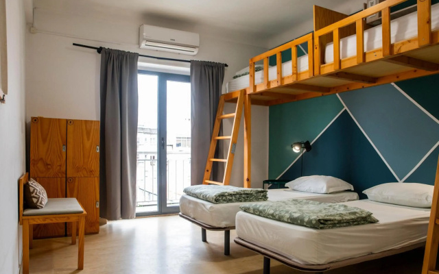Unreal Hostel