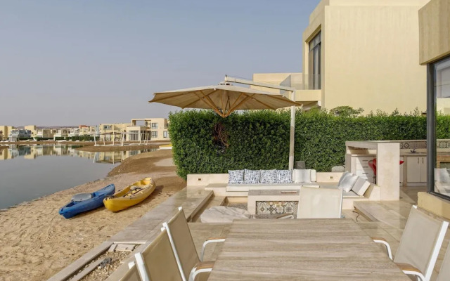 Vesta - Luxury Villa - 4BR - Tawila