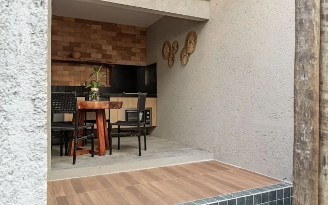 Apt With Pool and Barbecue Vnr005