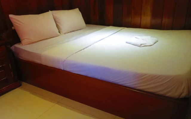 HONEY Guest House