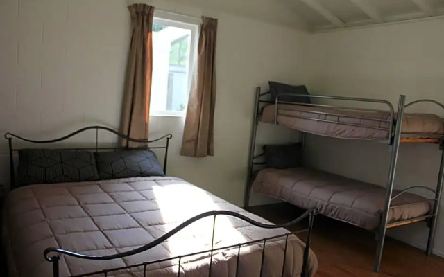 Riverside Haven Lodge & Holiday Park
