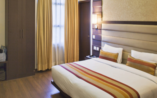 Hotel Metro Heights