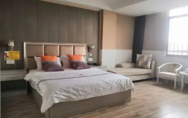 DONGQINGHOTEL