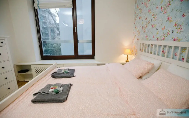 Warsaw Concierge Vistula Apartment