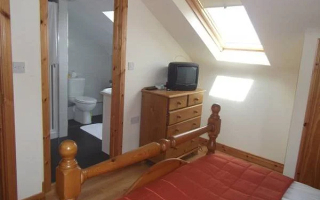 Ashwood Apartments