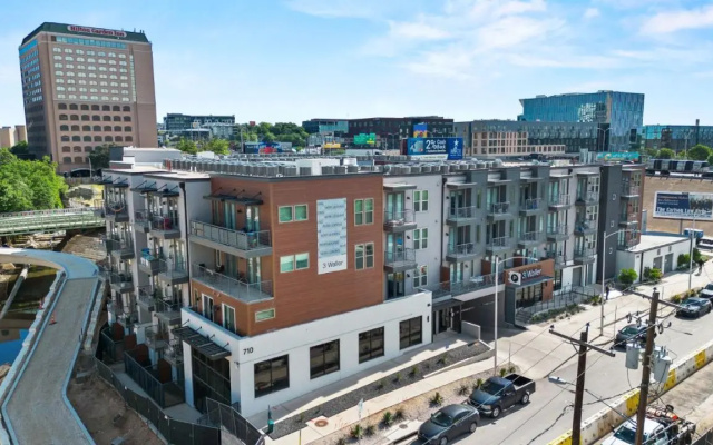 Placemakr Downtown Austin